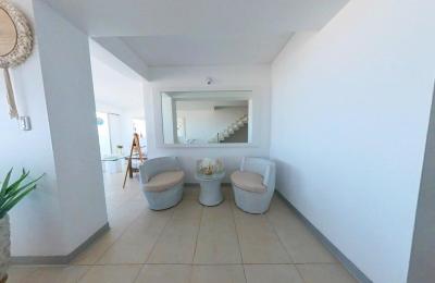 VENTA DE HERMOSO DÚPLEX FRENTE AL MAR, PIMENTEL